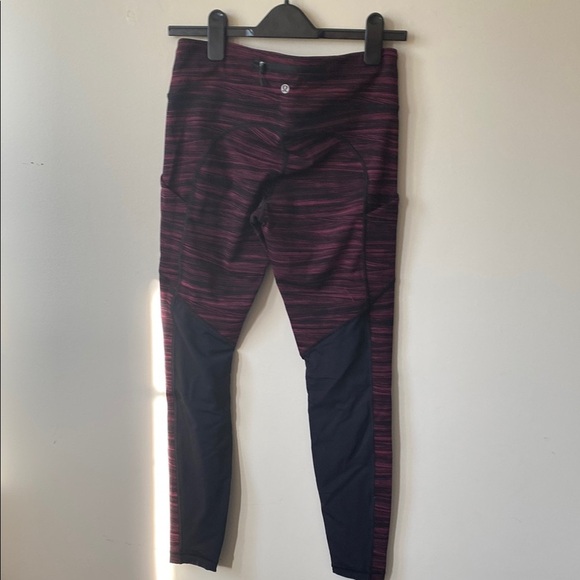 lululemon athletica Burgundy and Black Leggings - Picture 1 of 6